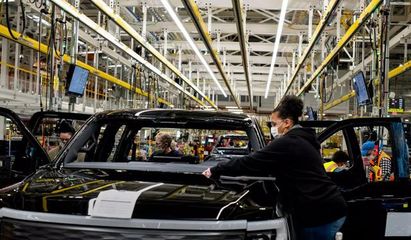 全球汽車電池行業群雄混戰 搶灘北美電動汽車市場